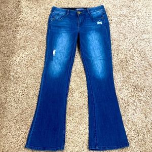 Democracy Light Distressed Jeans